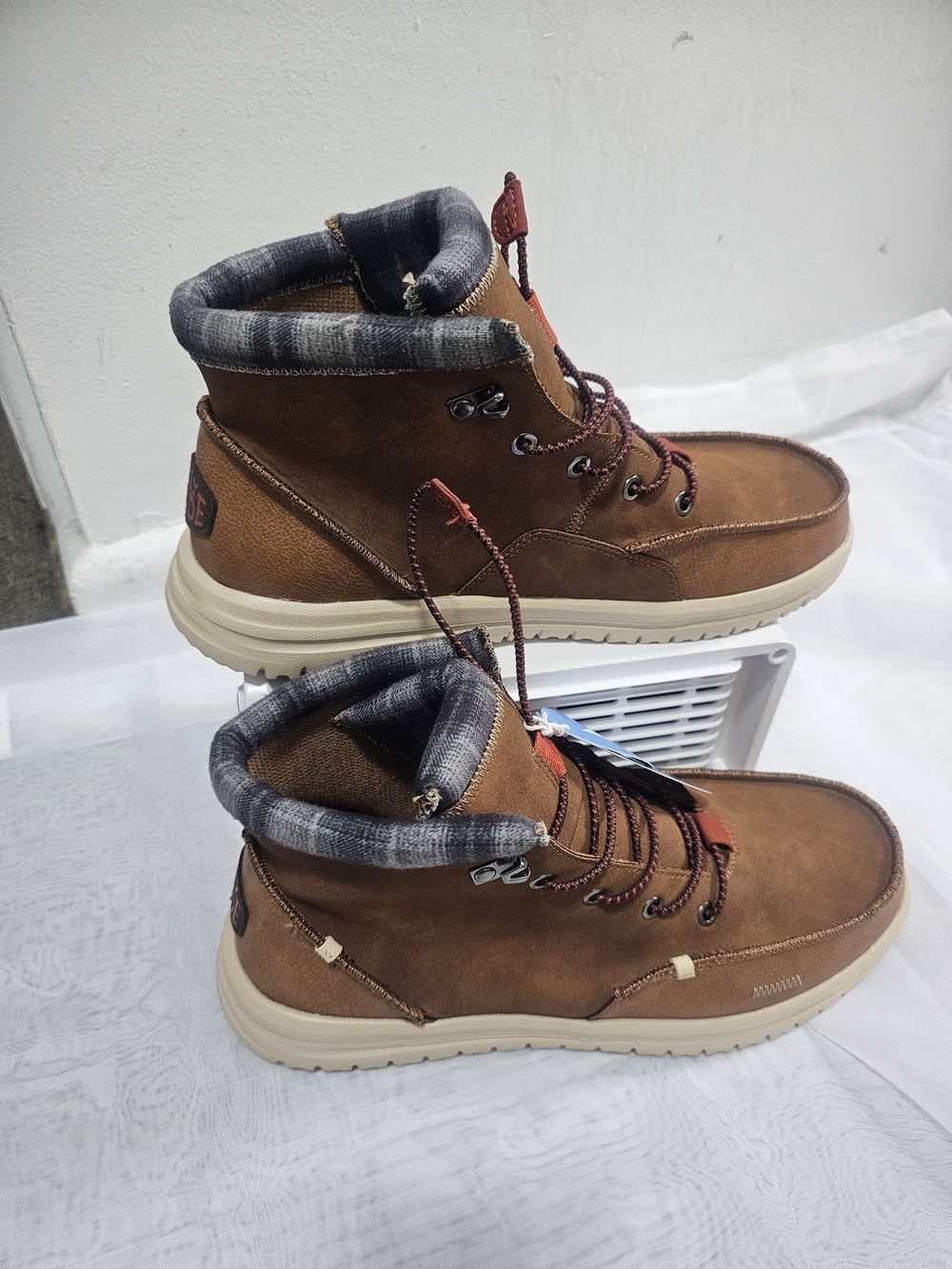 Hey Dude Men's Tan Brown Lace-Up Ankle Boots